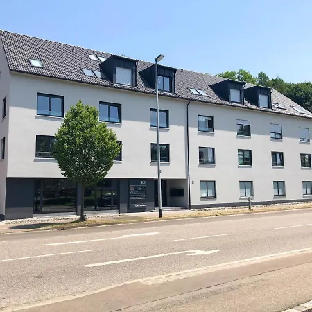 Voyage Stadtoase Am Fluss I Zentral I Freier Parkplatz I Wifi I Netflix I Aufzug